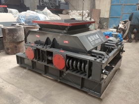 2PGC600X900雙齒輥草莓视频污在线观看發往青海破鎳礦
